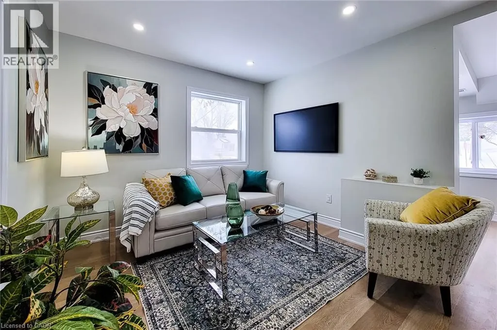727 College Avenue Woodstock ON N4S 2C7