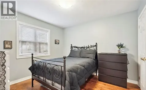 996 Beach Boulevard Hamilton ON L8H 6Z4