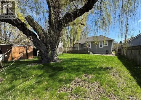 996 Beach Boulevard Hamilton ON L8H 6Z4