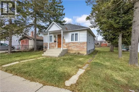35 Eighth Avenue Brantford ON N3S 1C1