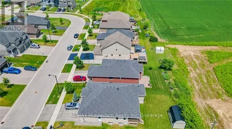 122 Bridge Crescent Minto ON N0G 2P0