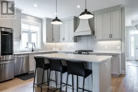 206 Orr Street Stratford ON N5A 0J7