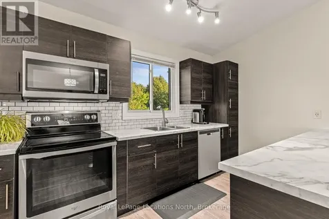 168 Escarpment Crescent Collingwood ON L9Y 5B4