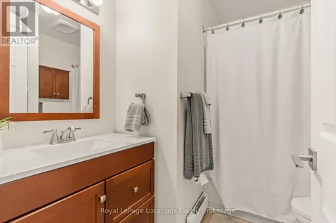 168 Escarpment Crescent Collingwood ON L9Y 5B4