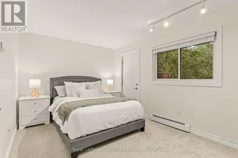 168 Escarpment Crescent Collingwood ON L9Y 5B4