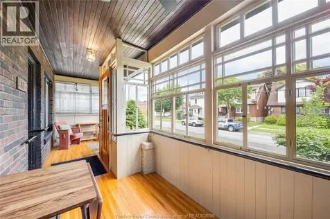 83 Shepherd Street East Windsor ON N8X 2K1