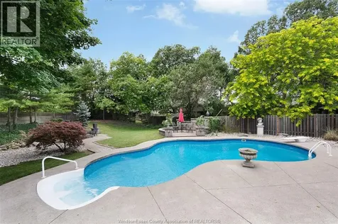 142 Pheasant Run Lakeshore ON N0R 1A0