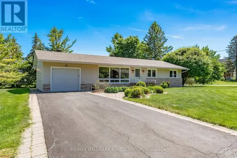 7866 Lawrence Street Ottawa ON K0A 3J0