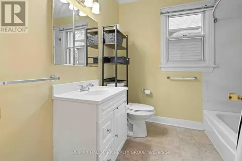 318 Shakespeare Street Ottawa ON K1L 5M2