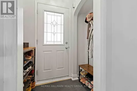 318 Shakespeare Street Ottawa ON K1L 5M2