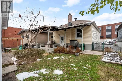 318 Shakespeare Street Ottawa ON K1L 5M2