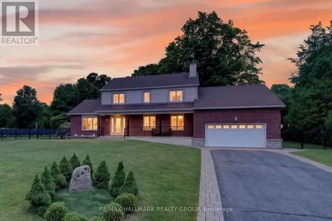 1064 Moffatt Drive Ottawa ON K4C 1B7