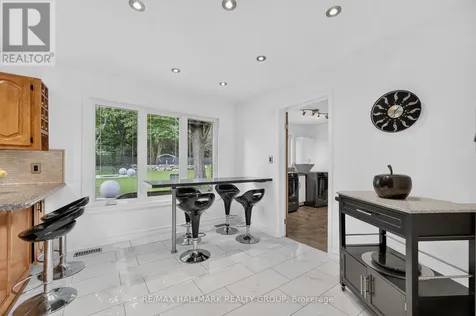 1064 Moffatt Drive Ottawa ON K4C 1B7