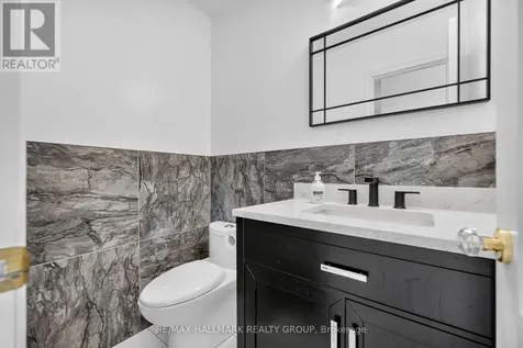 1064 Moffatt Drive Ottawa ON K4C 1B7
