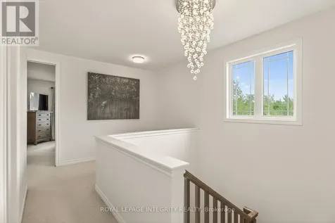 655 Persimmon Way Ottawa ON K1W 0T2