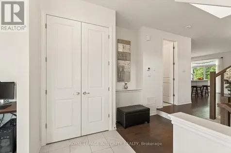 655 Persimmon Way Ottawa ON K1W 0T2
