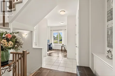 655 Persimmon Way Ottawa ON K1W 0T2