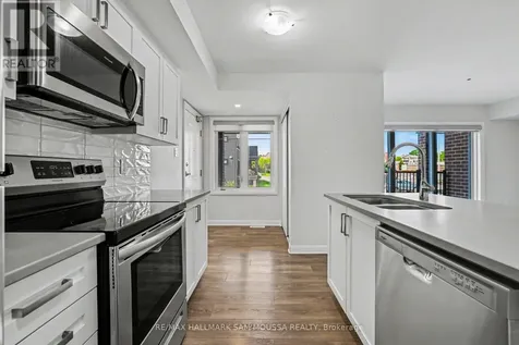 215 Eldorado Private Ottawa ON K2K 0N9