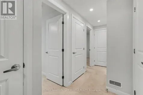 215 Eldorado Private Ottawa ON K2K 0N9