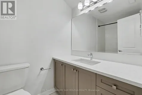 215 Eldorado Private Ottawa ON K2K 0N9