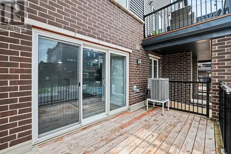 215 Eldorado Private Ottawa ON K2K 0N9