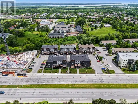 215 Eldorado Private Ottawa ON K2K 0N9