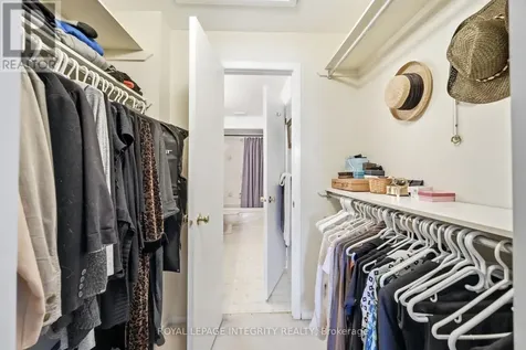 545 Canteval Terrace Ottawa ON K4A 2E4