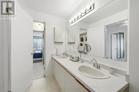 545 Canteval Terrace Ottawa ON K4A 2E4