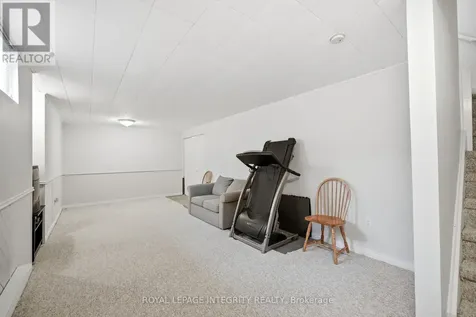 545 Canteval Terrace Ottawa ON K4A 2E4