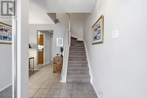 545 Canteval Terrace Ottawa ON K4A 2E4