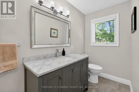 719 Island Park Drive Ottawa ON K1Y 0B8
