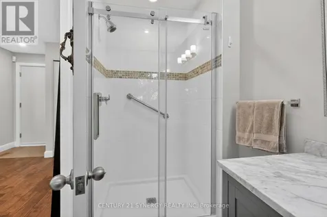 719 Island Park Drive Ottawa ON K1Y 0B8