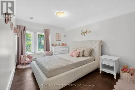 719 Island Park Drive Ottawa ON K1Y 0B8
