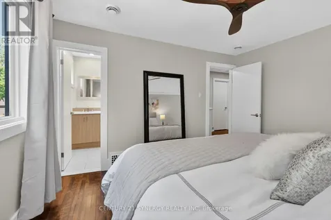 719 Island Park Drive Ottawa ON K1Y 0B8