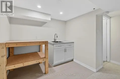 719 Island Park Drive Ottawa ON K1Y 0B8