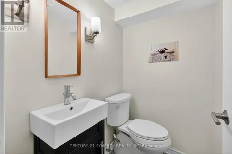 719 Island Park Drive Ottawa ON K1Y 0B8