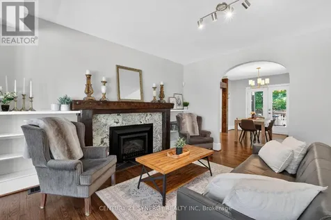 719 Island Park Drive Ottawa ON K1Y 0B8