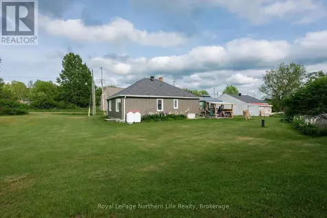 309 Mark Street Bonfield ON P0H 1E0