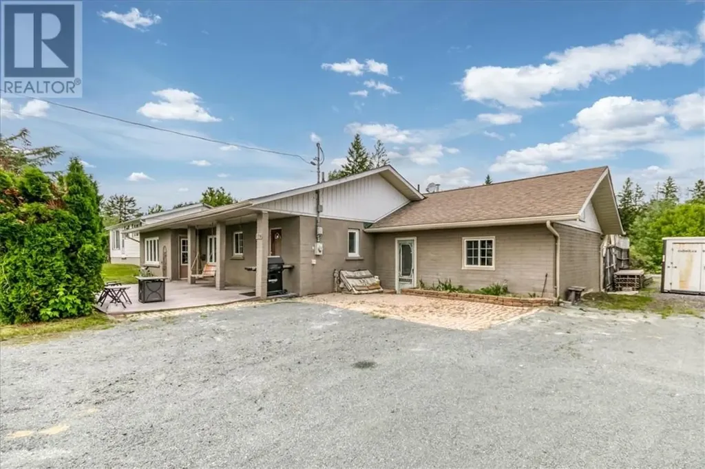 170 Brunet Street Azilda ON P0M 1B0