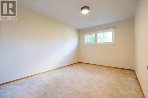 376 Sandra Boulevard Sudbury ON P3C 3K9