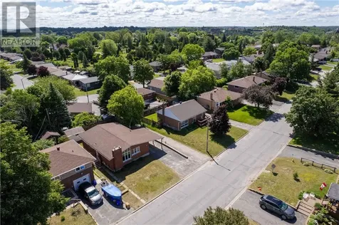 376 Sandra Boulevard Sudbury ON P3C 3K9
