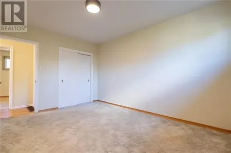 376 Sandra Boulevard Sudbury ON P3C 3K9