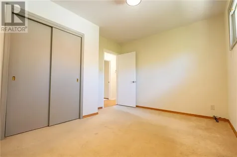 376 Sandra Boulevard Sudbury ON P3C 3K9