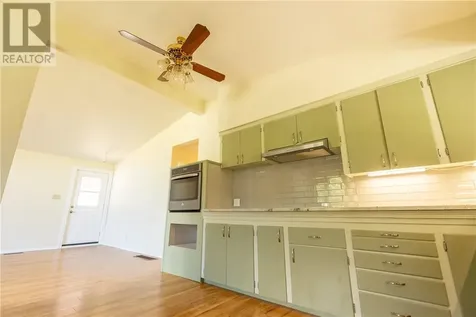 376 Sandra Boulevard Sudbury ON P3C 3K9