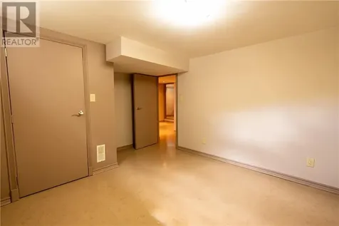 376 Sandra Boulevard Sudbury ON P3C 3K9