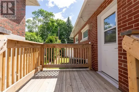376 Sandra Boulevard Sudbury ON P3C 3K9
