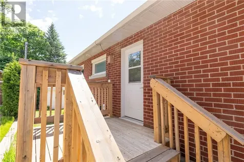 376 Sandra Boulevard Sudbury ON P3C 3K9