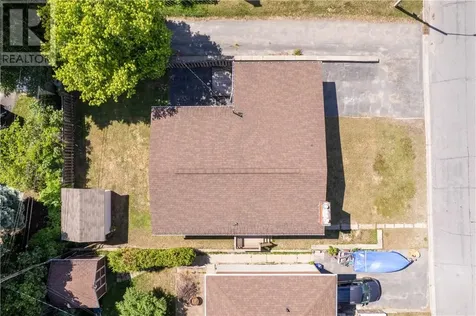 376 Sandra Boulevard Sudbury ON P3C 3K9