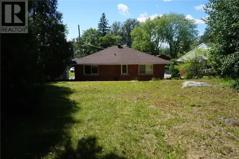 162 Dunvegan Court Greater Sudbury ON P3E 1Z2