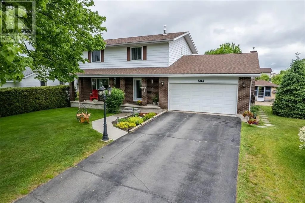 584 Mead Boulevard Espanola ON P5E 1L8